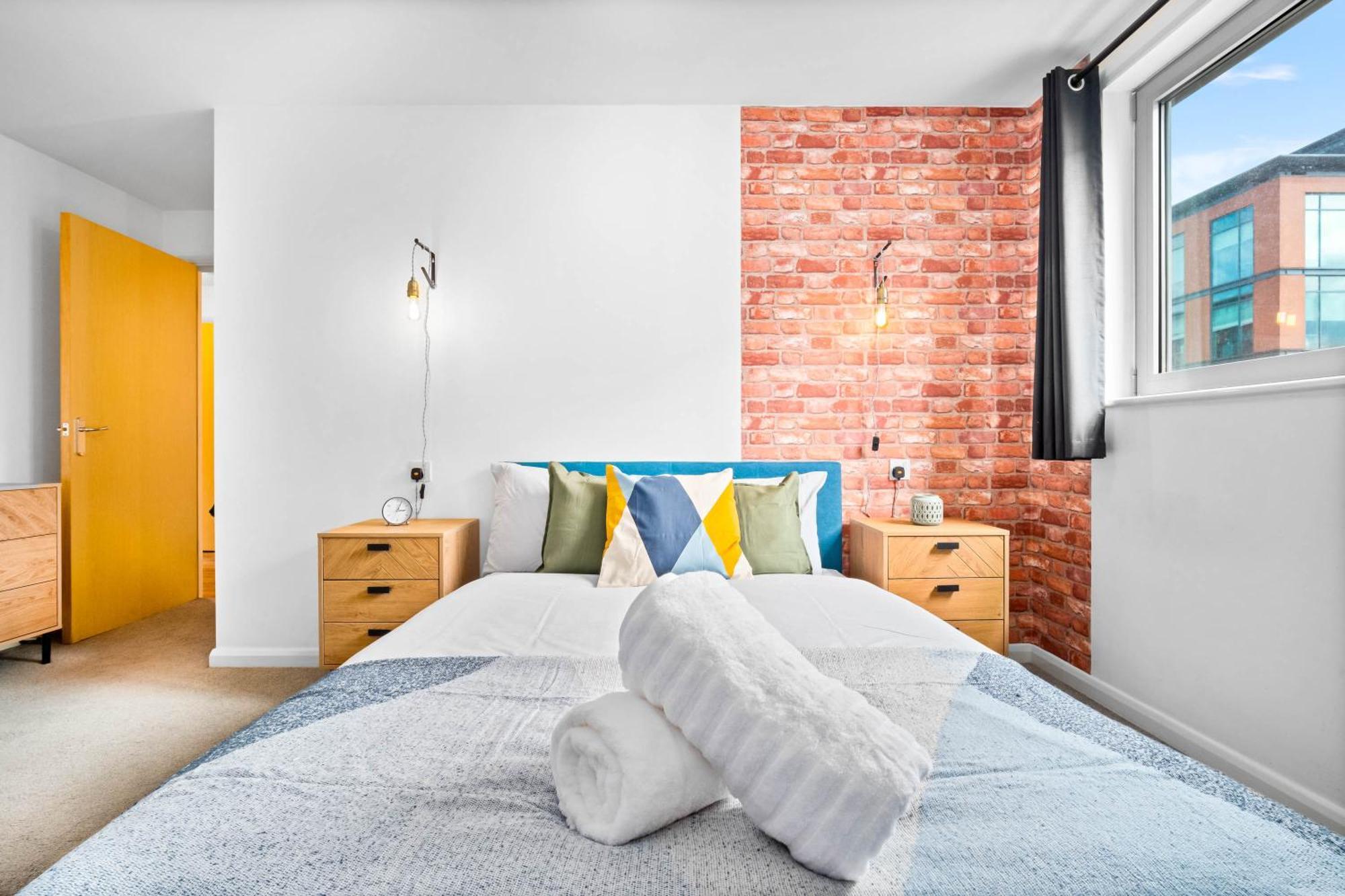 Skyline Flat By Novo * Birmingham